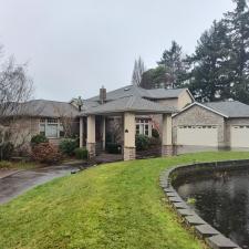 Professional-Roof-Cleaning-in-Bremerton-WA 1